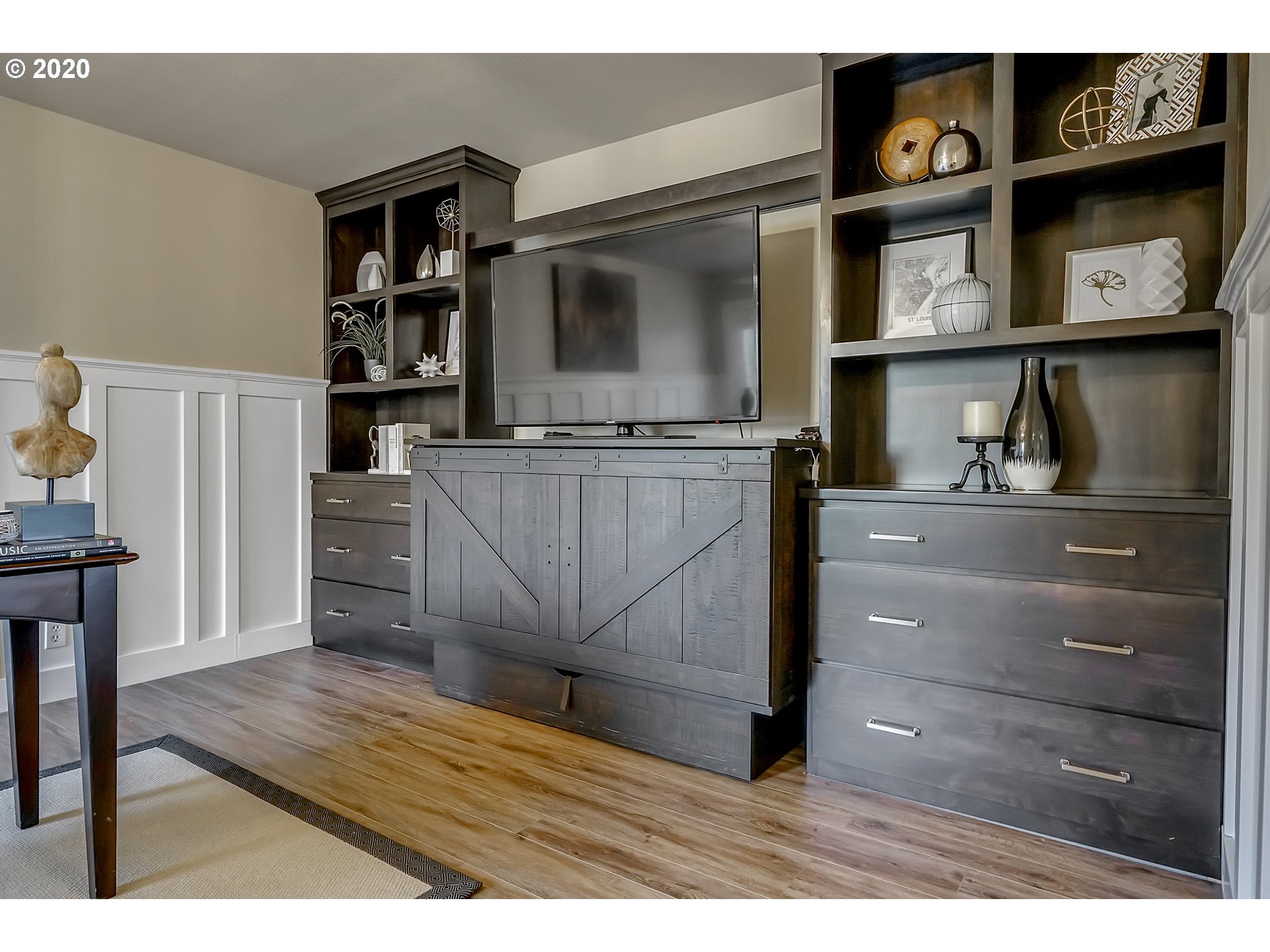 329 Country Club Road Eugene, OR 97401 - Photo 11 of 32 Gallery Image 11