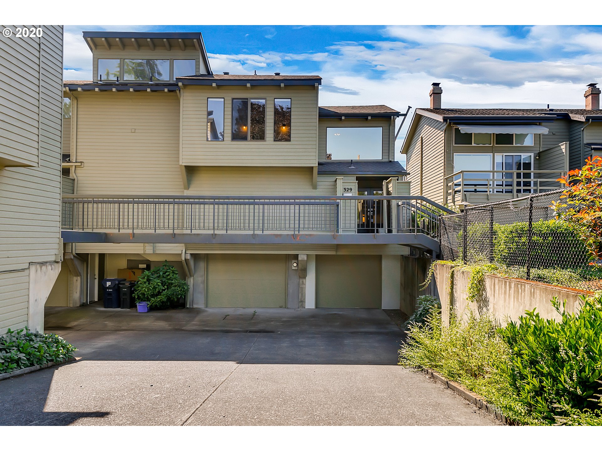 329 Country Club Road Eugene, OR 97401 - Photo 29 of 32 Gallery Image 29