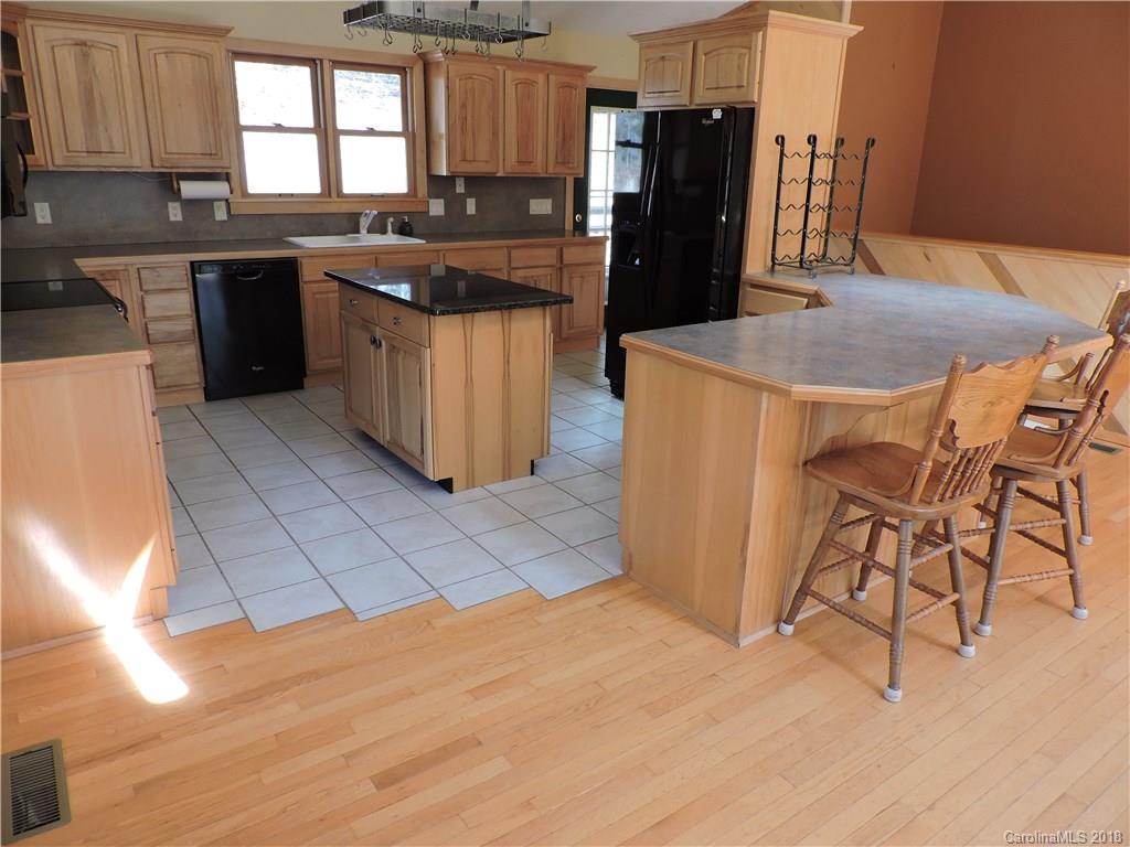 88 Grace Ruth Road, Unit 88 Spruce Pine, NC 28777 - Photo 8 of 32 Gallery Image 8