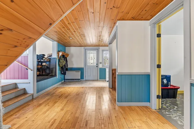 $349,999 | 3454 Friendship Road, Waldoboro, ME 04572