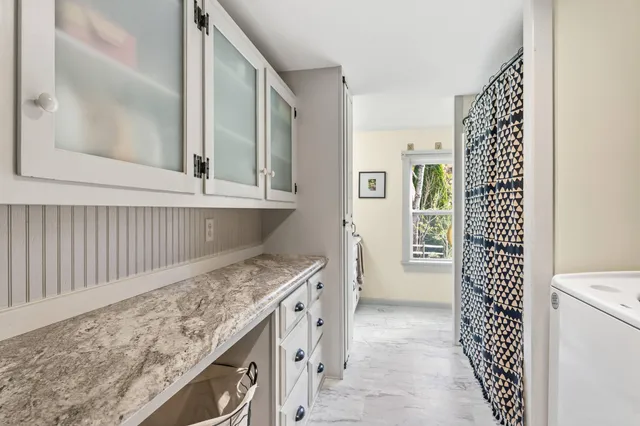 $349,999 | 3454 Friendship Road, Waldoboro, ME 04572