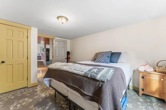 $349,999 | 3454 Friendship Road, Waldoboro, ME 04572