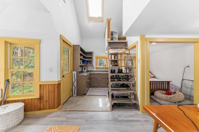 $349,999 | 3454 Friendship Road, Waldoboro, ME 04572