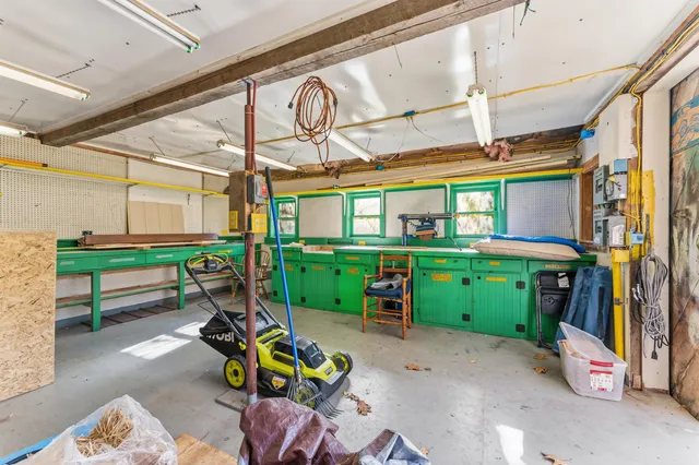 $349,999 | 3454 Friendship Road, Waldoboro, ME 04572