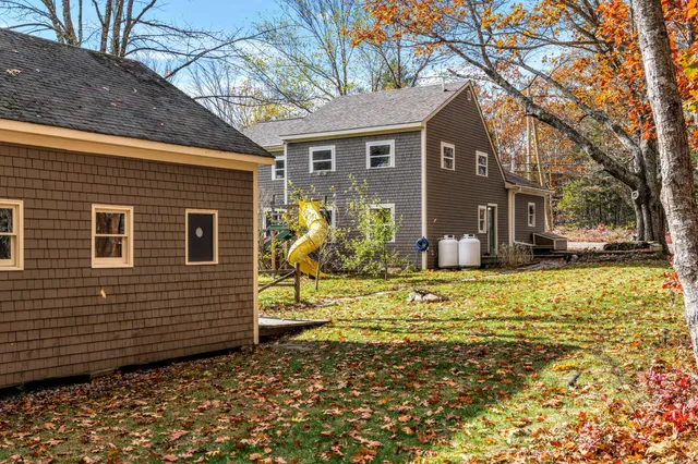 $349,999 | 3454 Friendship Road, Waldoboro, ME 04572