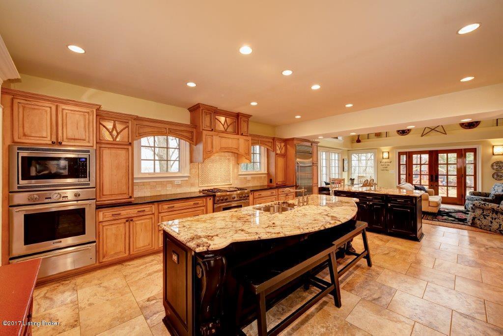 27 Stonebridge Road Louisville, KY 40207 - Photo 15 of 54 15