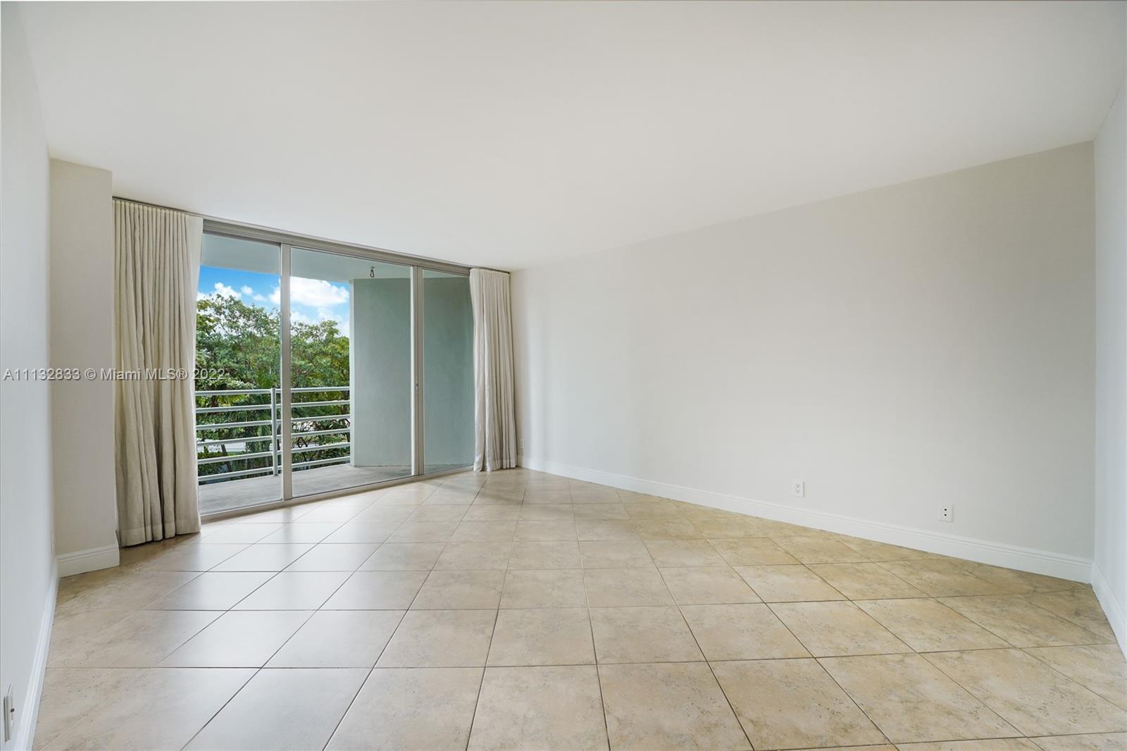 2025 Brickell Avenue, Unit 605 Miami, FL 33129 - Photo 8 of 21 Master Suite With Elfa Walk-In Closet And A+ Master Bath
