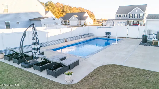 $650,000 | 104 Steppeside Lane, Moyock, NC 27958