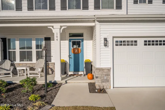 $650,000 | 104 Steppeside Lane, Moyock, NC 27958