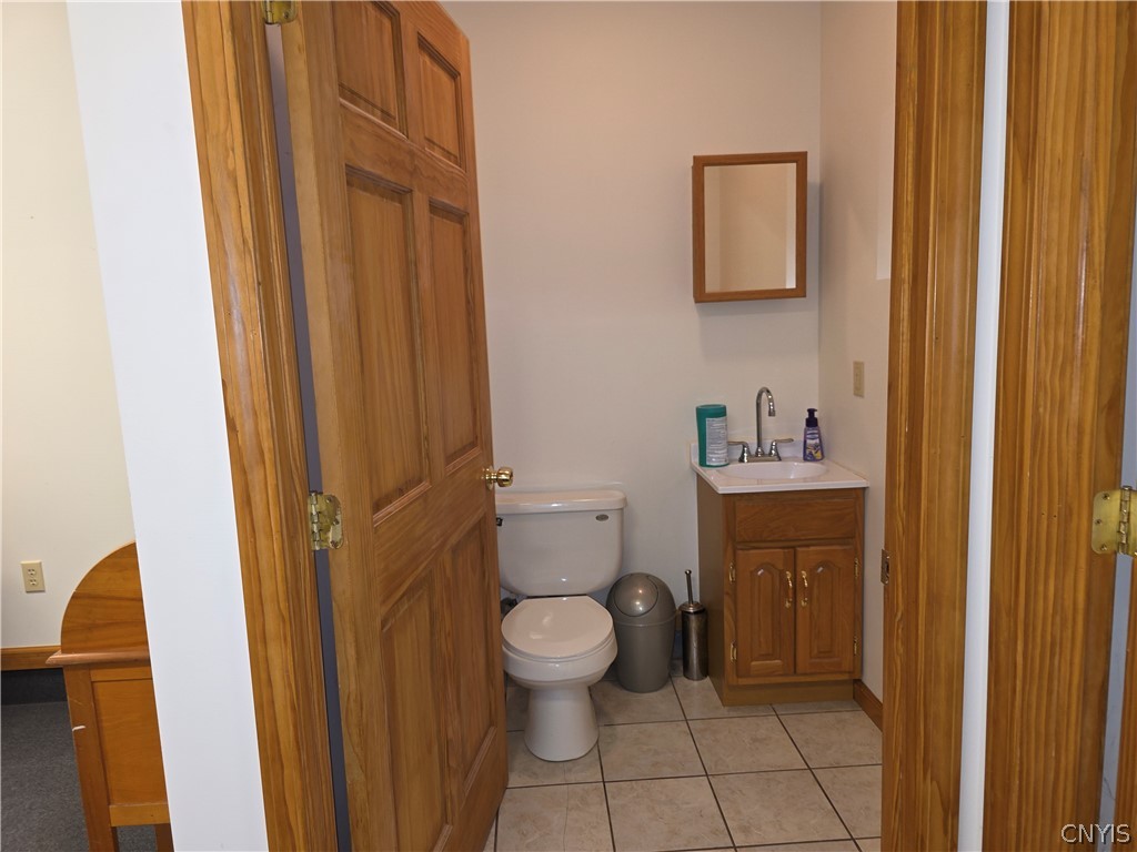1119 County Rte 6 Hammond, NY 13646 - Photo 29 of 50 Guest half bath