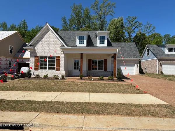 $404,600 | 7187 Hickory Holw Road, Walls, MS 38680