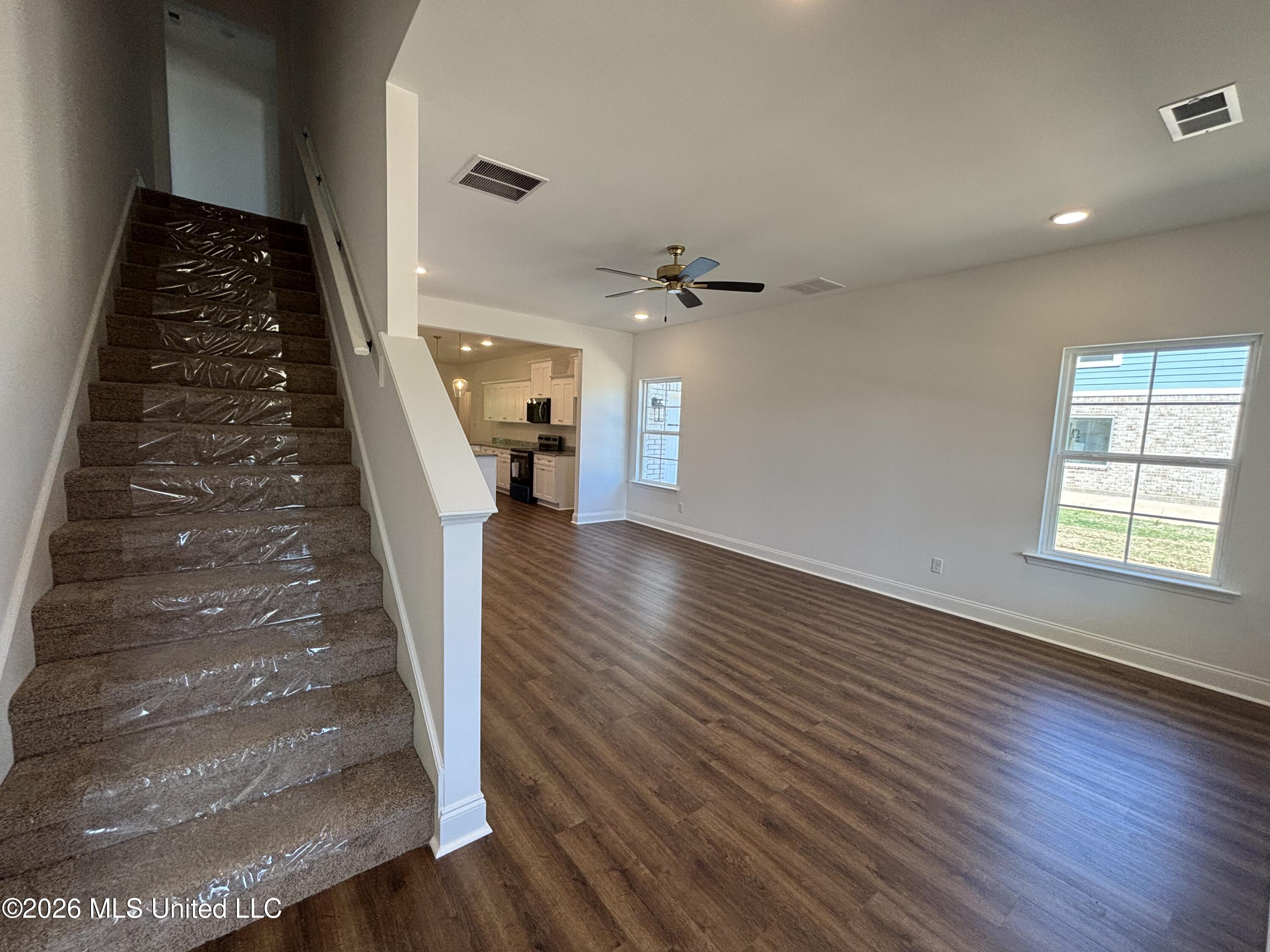 7187 Hickory Holw Road Walls, MS 38680 - Photo 2 of 9 IMG_0692