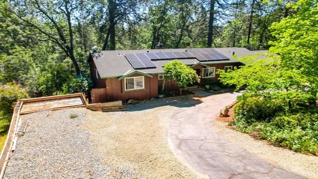 $450,000 | 12015 Alta Sierra Drive, Grass Valley, CA 95949
