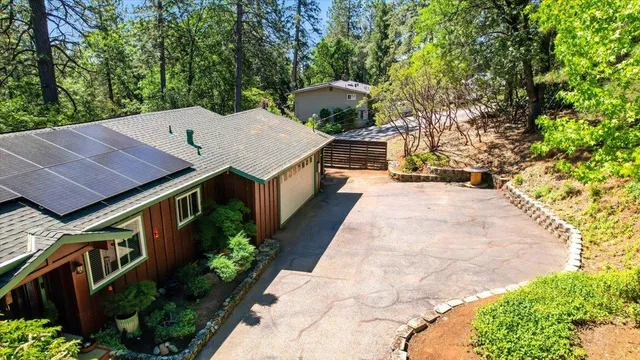$450,000 | 12015 Alta Sierra Drive, Grass Valley, CA 95949