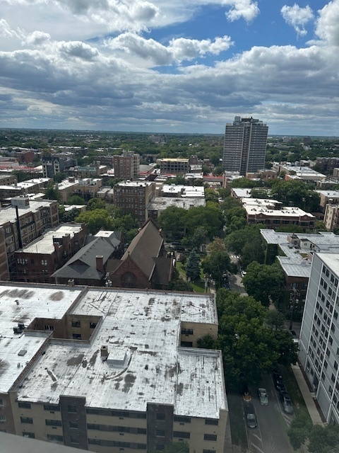 5757 North Sheridan Road, Unit 18J Chicago, IL 60660 - Photo 12 of 19 a view of a city