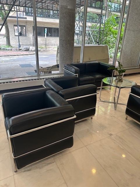 5757 North Sheridan Road, Unit 18J Chicago, IL 60660 - Photo 4 of 19