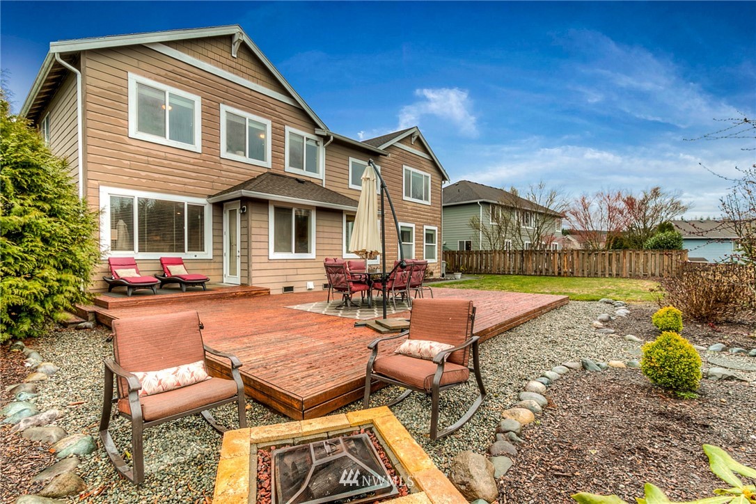27737 Maple Ridge Way Southeast Maple Valley, WA 98038 - Photo 22 of 25