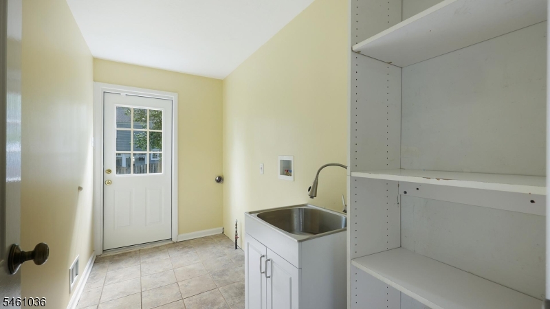 9 Cornell Road Cranford, NJ 07016 - Photo 21 of 50 Gallery Image 21