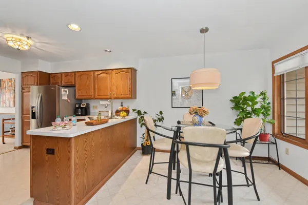 $395,000 | 2870 Teal Ridge Court, Unit B, Brookfield, WI 53045