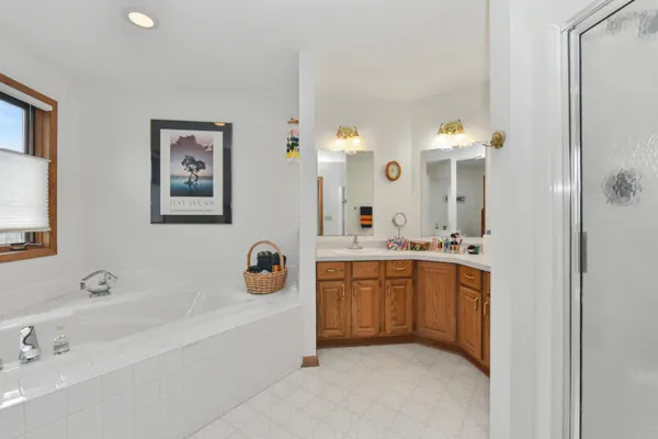 $395,000 | 2870 Teal Ridge Court, Unit B, Brookfield, WI 53045