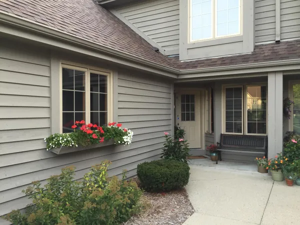 $395,000 | 2870 Teal Ridge Court, Unit B, Brookfield, WI 53045