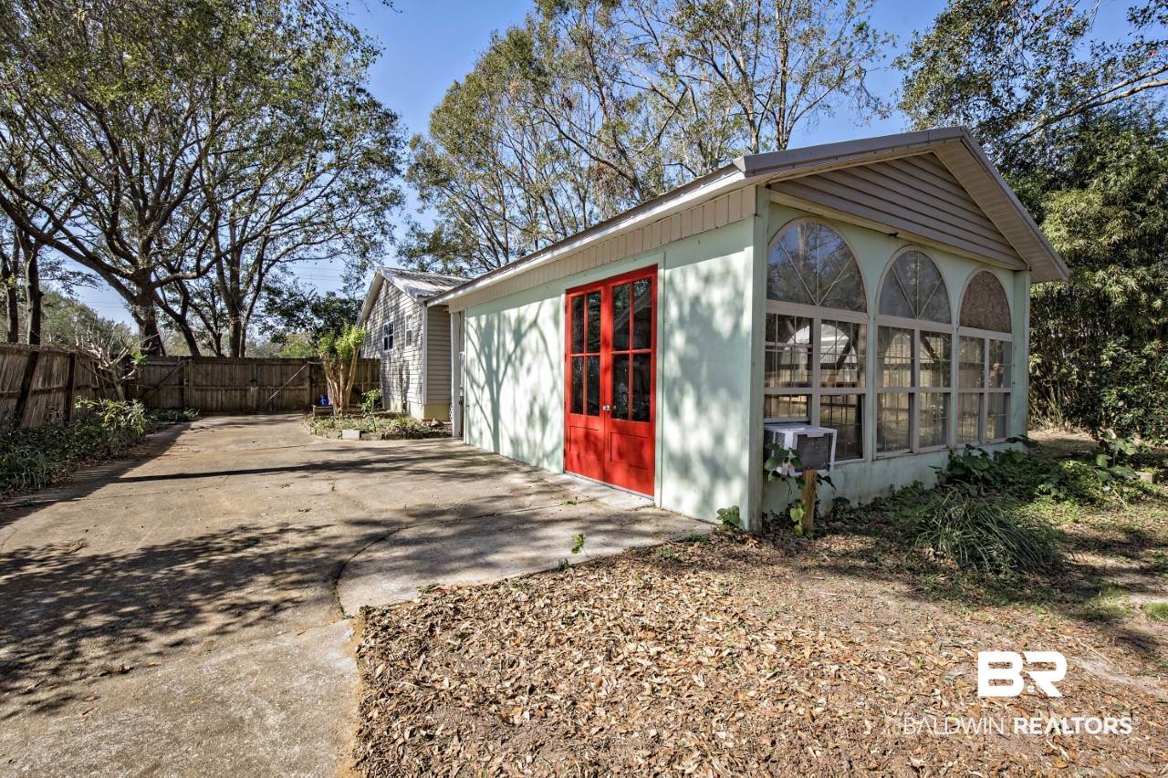 20300 Bishop Road Fairhope, AL 36532 - Photo 22 of 33