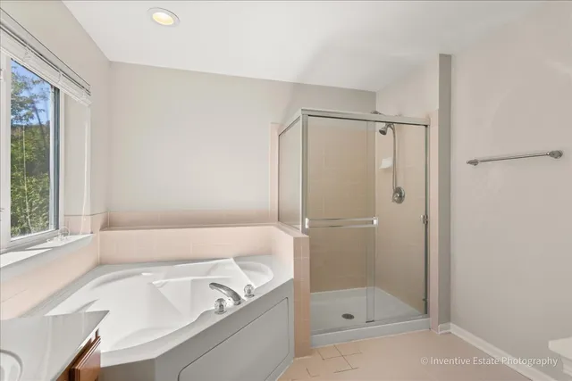 $464,900 | 357 Wedgewood Circle, Romeoville, IL 60446