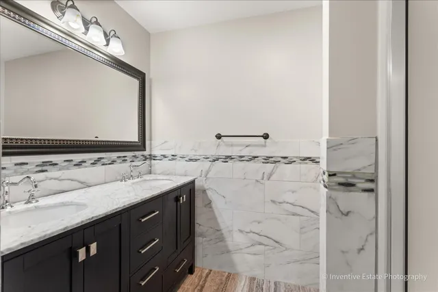 $464,900 | 357 Wedgewood Circle, Romeoville, IL 60446