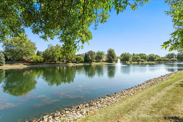 $464,900 | 357 Wedgewood Circle, Romeoville, IL 60446