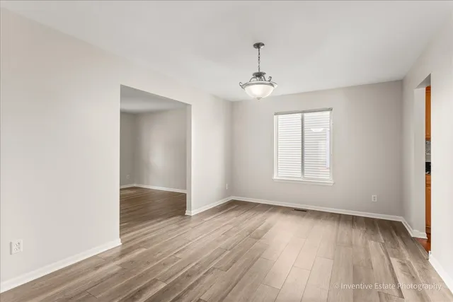 $464,900 | 357 Wedgewood Circle, Romeoville, IL 60446