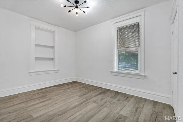 $199,000 | 4163 Walsh Street, St. Louis, MO 63116