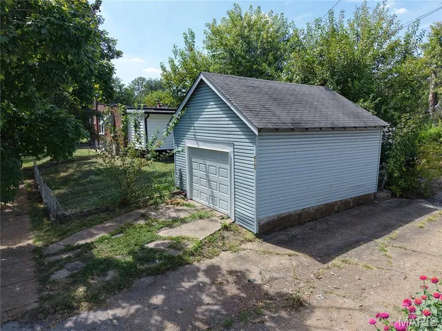 $199,000 | 4163 Walsh Street, St. Louis, MO 63116