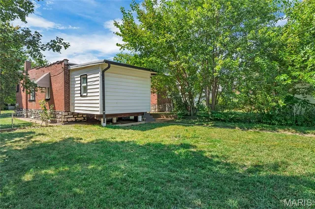 $199,000 | 4163 Walsh Street, St. Louis, MO 63116