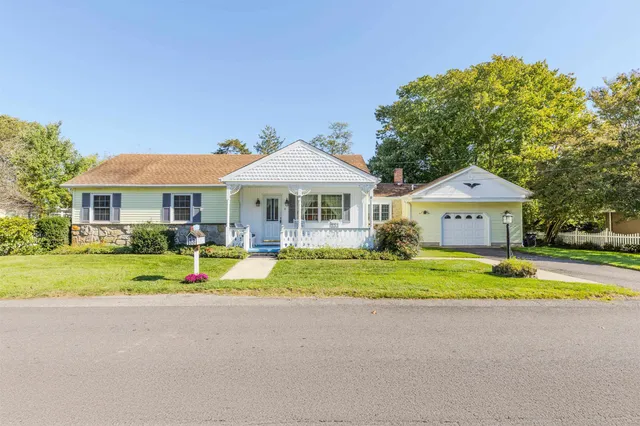 $485,000 | 35 Maple Avenue, Villas, NJ 08251