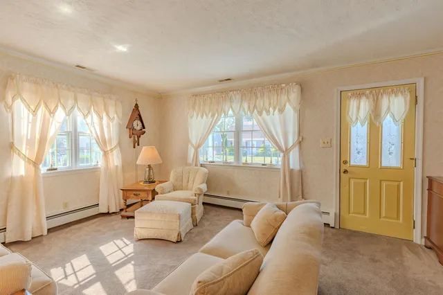 $485,000 | 35 Maple Avenue, Villas, NJ 08251