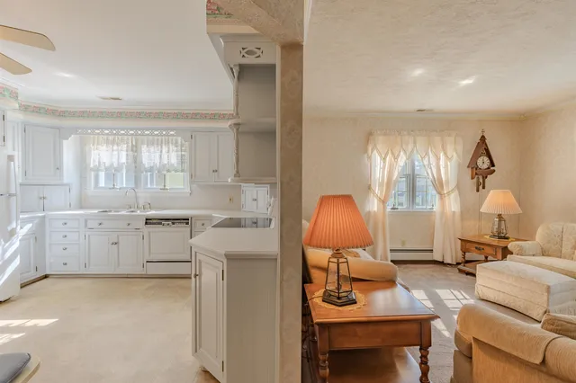 $485,000 | 35 Maple Avenue, Villas, NJ 08251