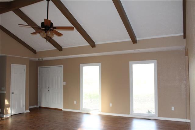 3024 New Hall Road Greenbrier, TN 37073 - Photo 8 of 18 Living Room with Cathedral Ceiling and exposed beams