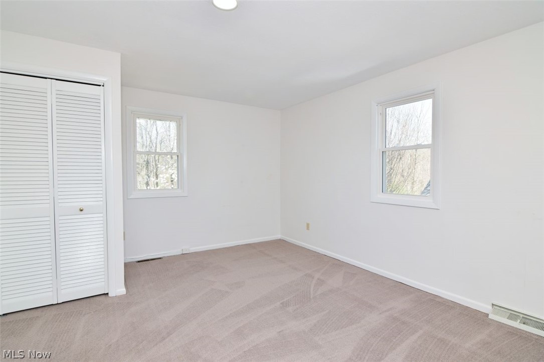 35755 Miles Road Moreland Hills, OH 44022 - Photo 31 of 49