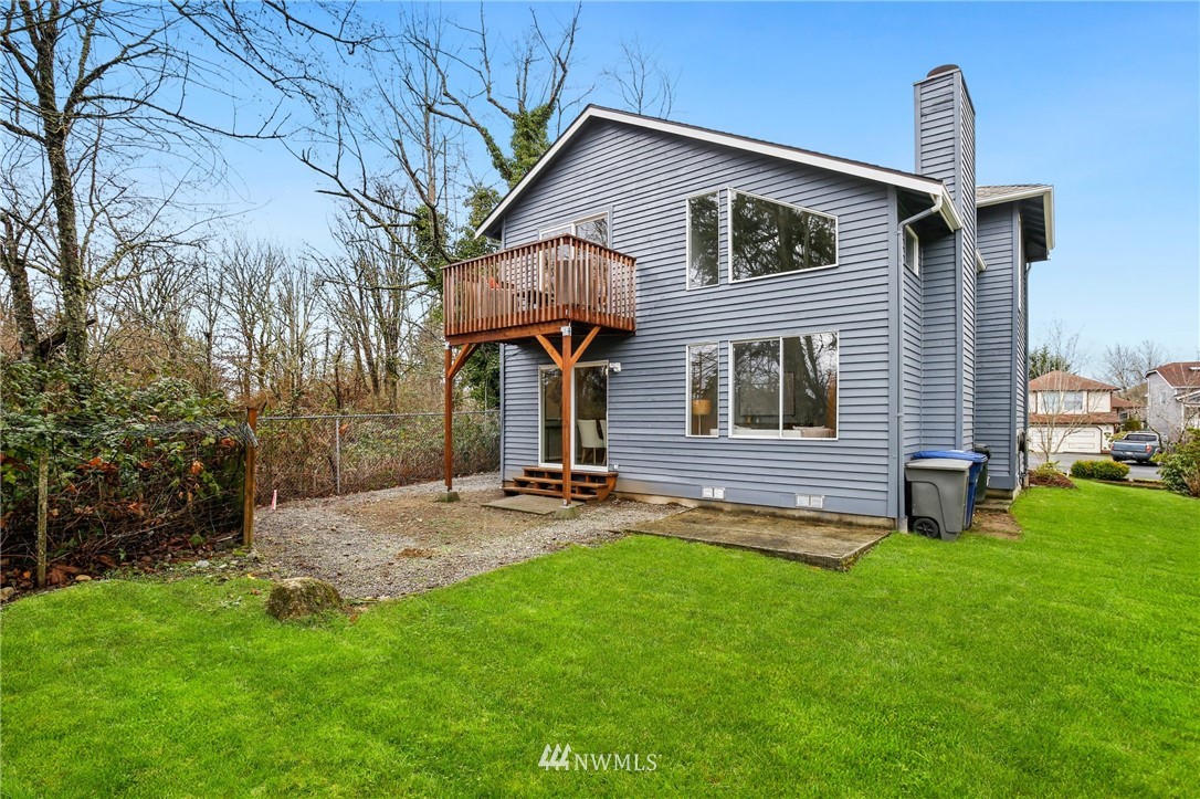 2025 Southeast 8th Drive Renton, WA 98057 - Photo 21 of 27 Gallery Image 21