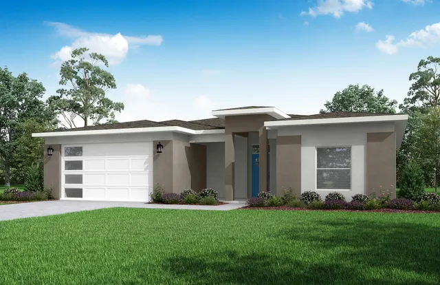 a view of a back yard of the house