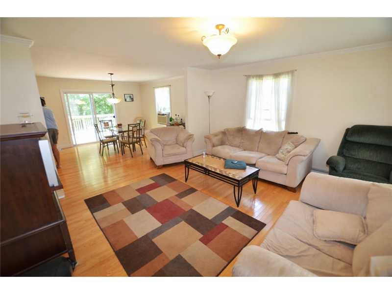 65 North Road Hopkinton, RI 02833 - Photo 10 of 24 Living Room.
