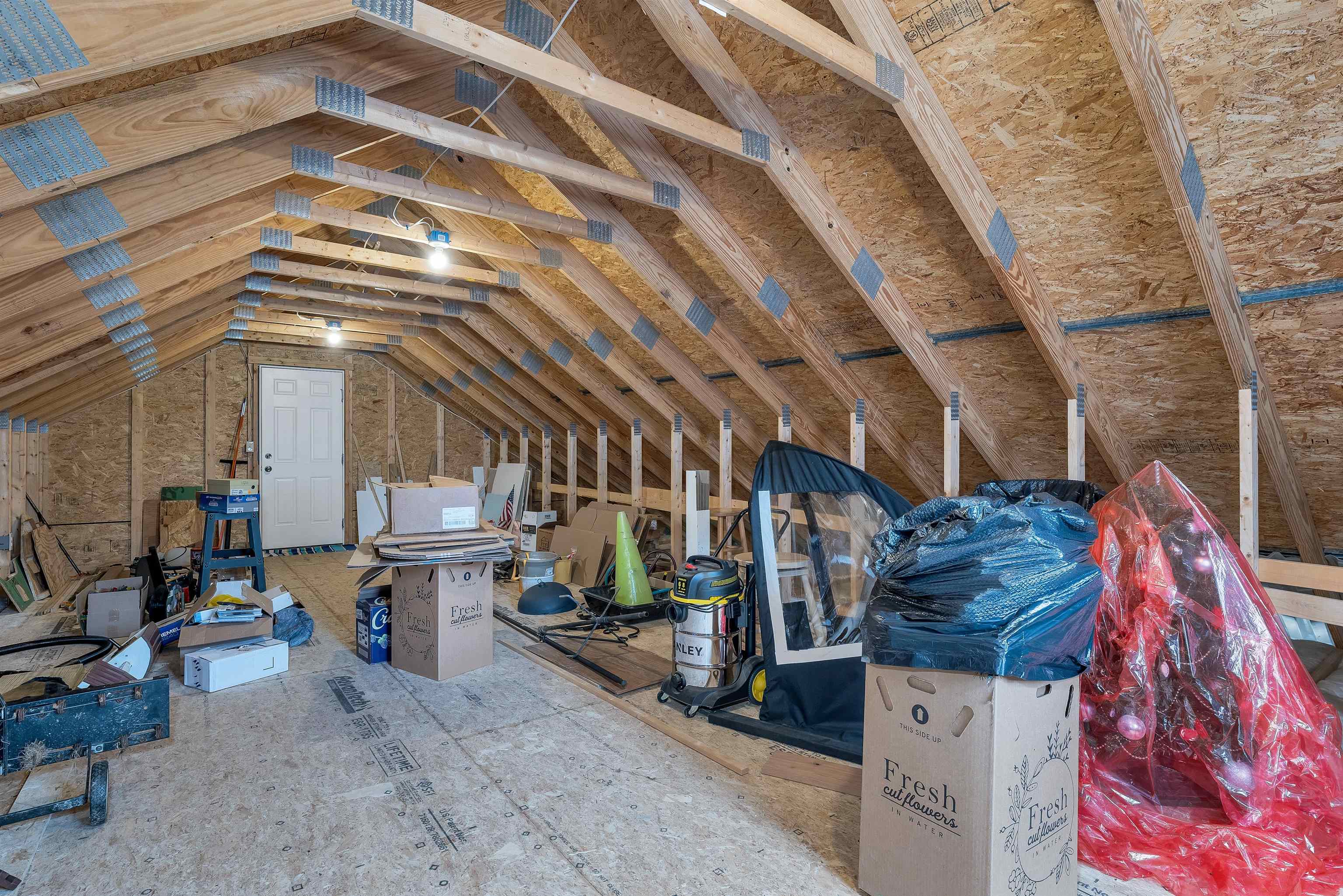 22 Duckworth Road Hebron, NH 03241 - Photo 45 of 60