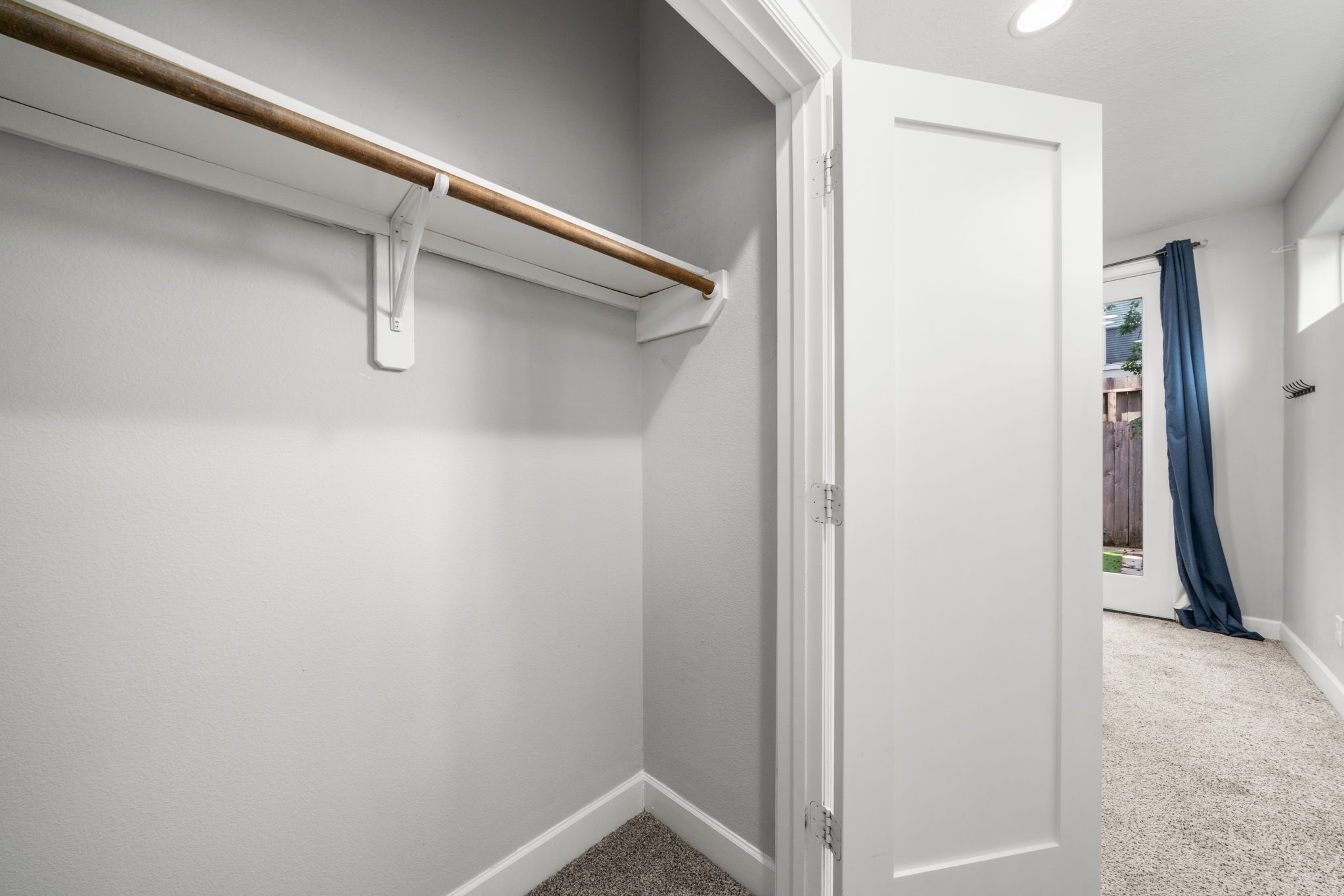 1112 Andrews Street, Unit B Houston, TX 77019 - Photo 7 of 15 Full closet in 1st floor studio apartment