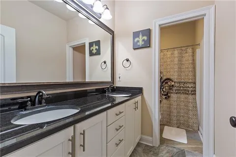 $534,900 | 402 Long Lake Drive, Covington, LA 70435