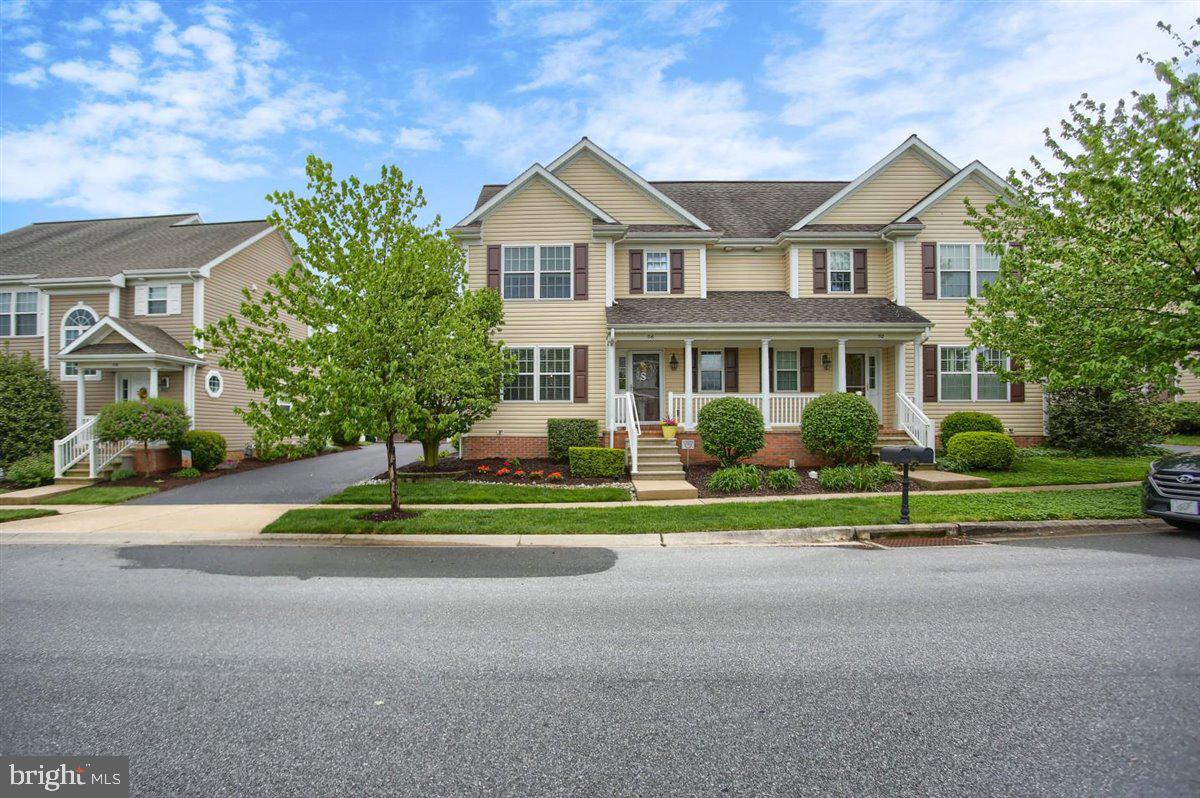 716 Wallingford Road Lititz, PA 17543 - Photo 1 of 38 Front View of Home