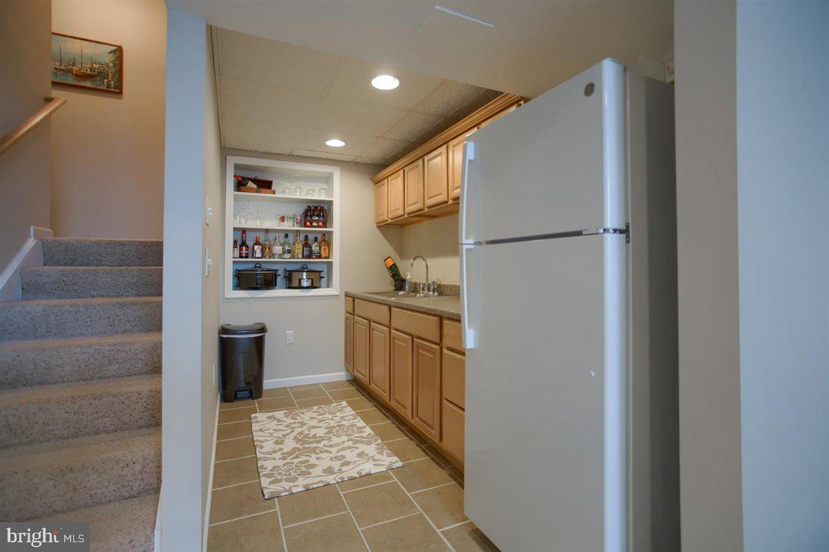716 Wallingford Road Lititz, PA 17543 - Photo 33 of 38 Small Kitchenette on the Lower Level