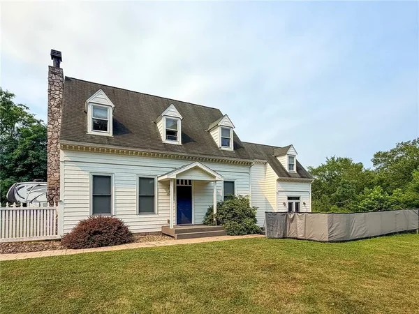 $2,600 | 4349 Glen Eden Road, Cranberry Township, PA 16066