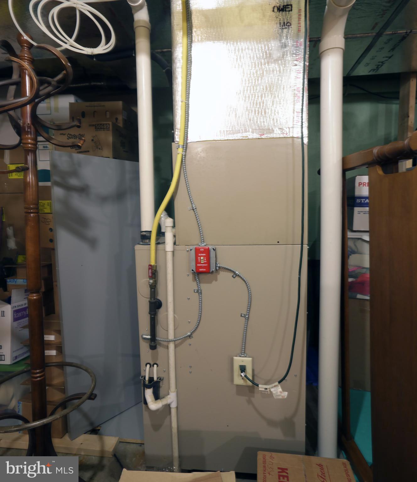 432 North Oak Street Lititz, PA 17543 - Photo 25 of 27 Gas furnace