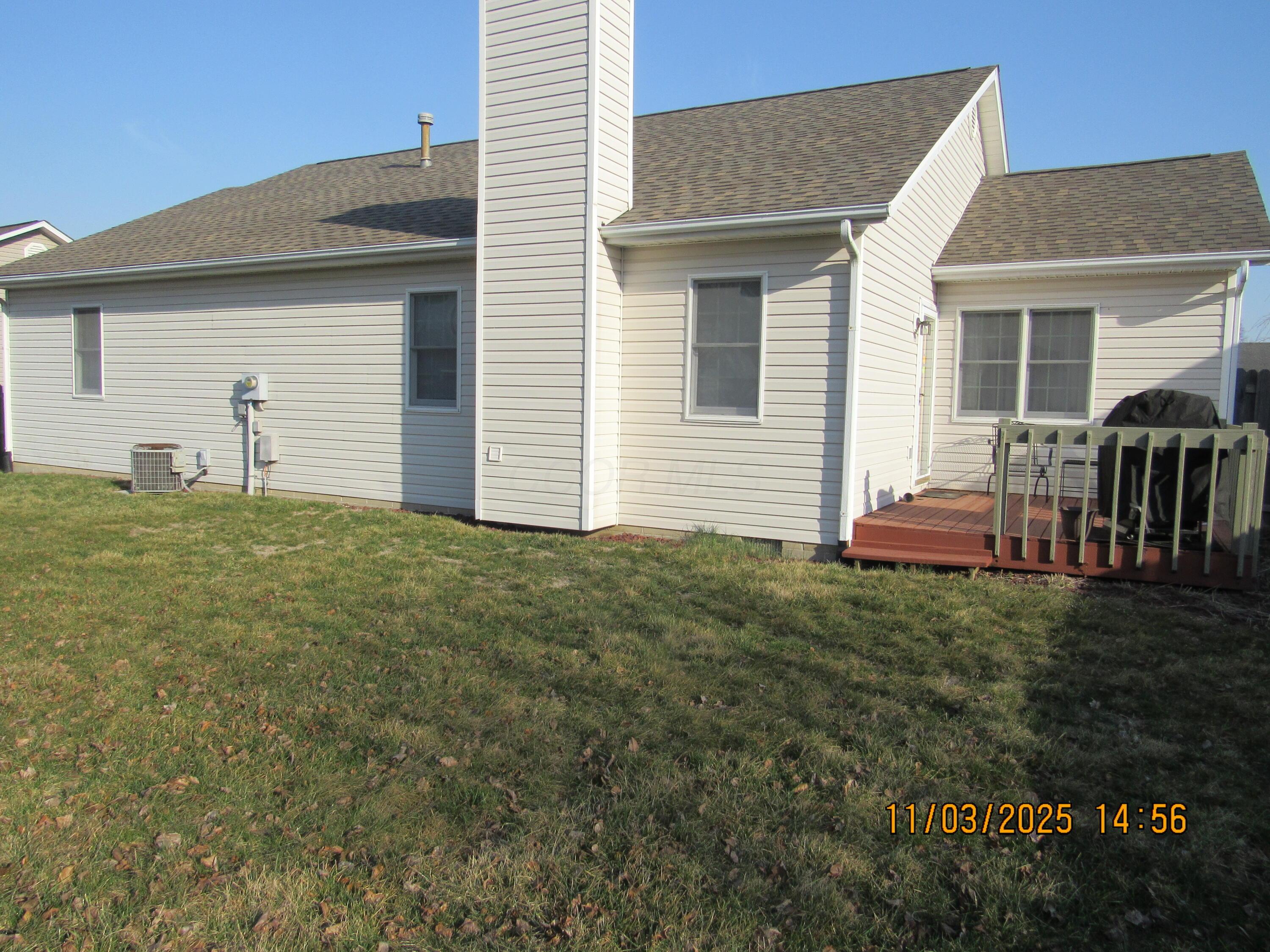 411 Chatham Road Circleville, OH 43113 - Photo 4 of 19 IMG_1245