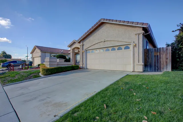 $365,000 | 2980 Autumn Drive, Merced, CA 95348